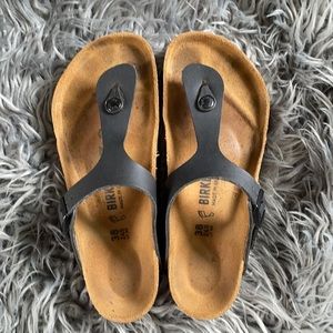 Birkenstock Gizeh sandals